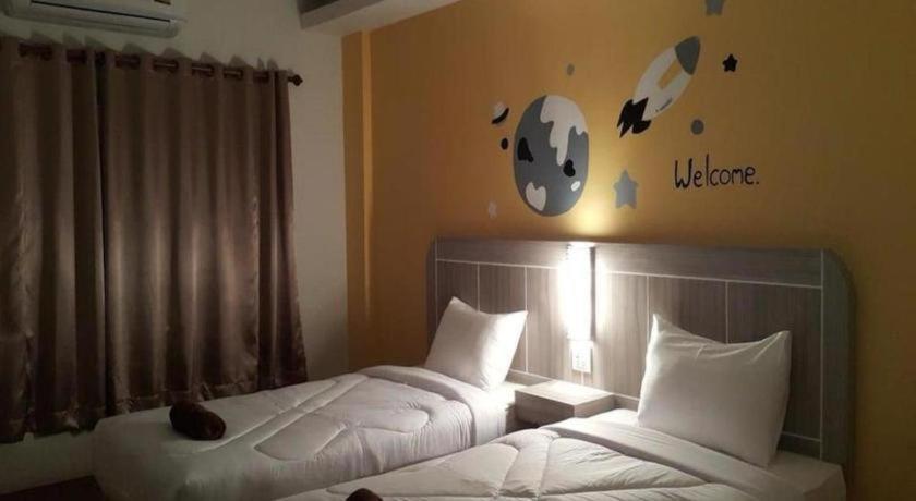 Silayok Grand Hotel Tak Buitenkant foto