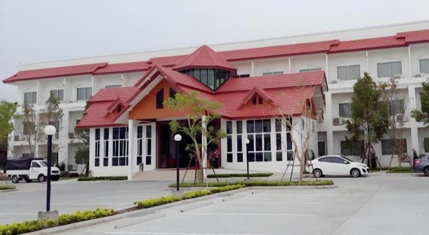 Silayok Grand Hotel Tak Buitenkant foto