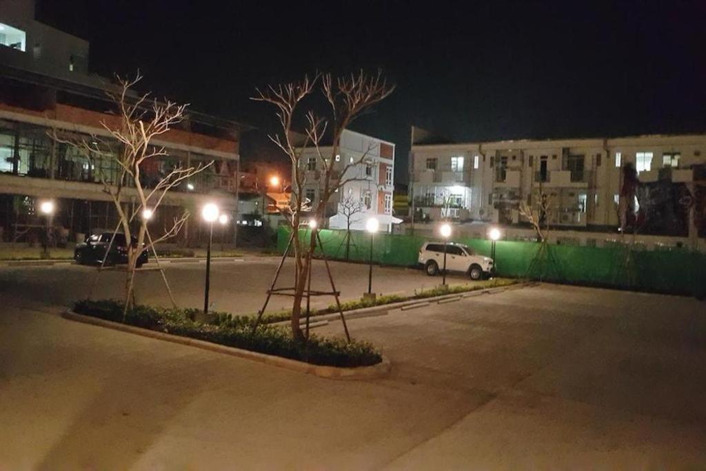 Silayok Grand Hotel Tak Buitenkant foto