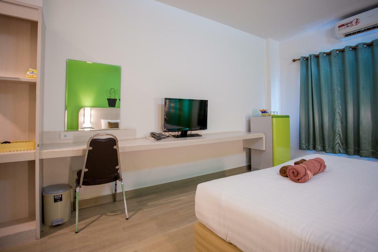 Silayok Grand Hotel Tak Buitenkant foto